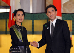 Japanese Foreign Minister Hopes to Strengthen Connections on Visit to Burma